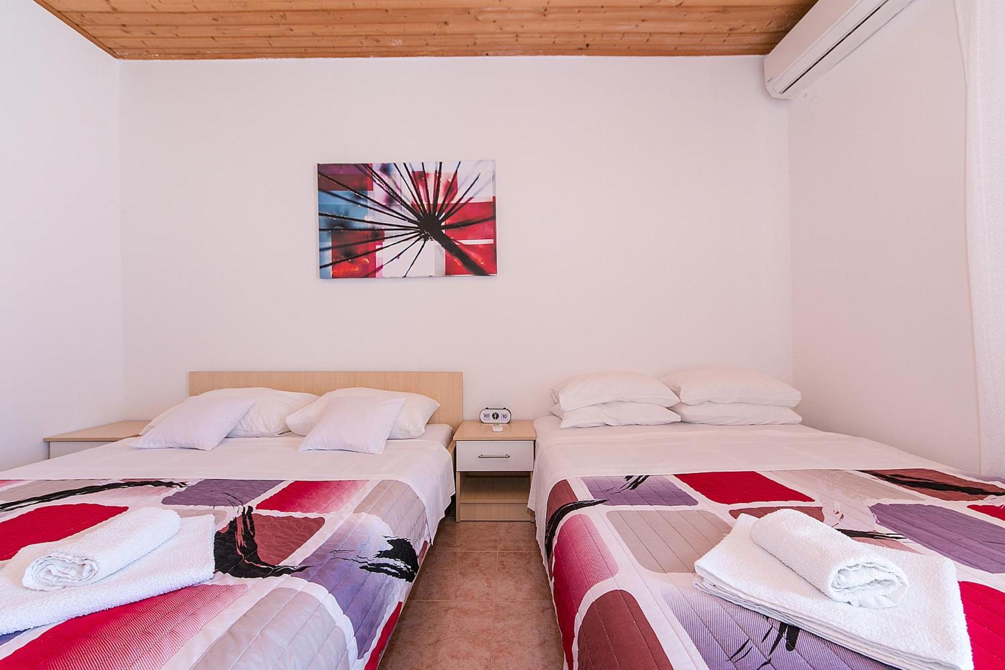 Apartments By The Sea Podaca, Makarska - 13974 ห้อง รูปภาพ